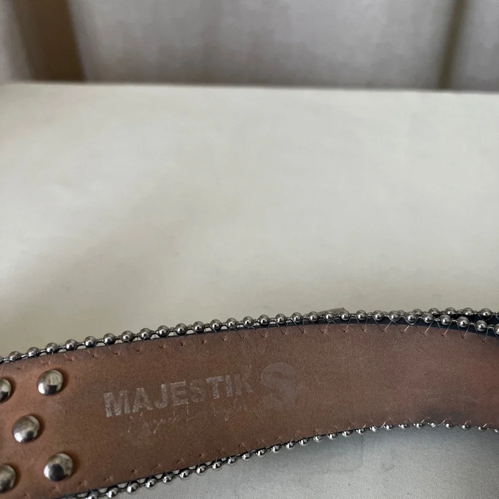 Majestik Rhinestone Skull Belt Y2K Crystal Studded Heavy Leather Sz S‎ 28-32